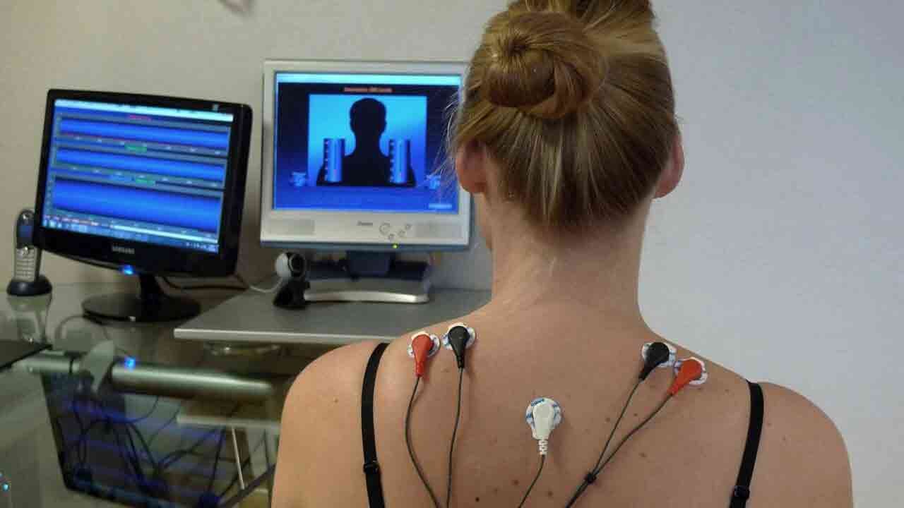 EMG Biofeedback for posture correction and muscle pain